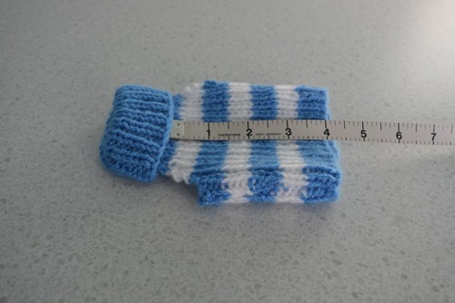 Xxs hand knitted dog - hand,